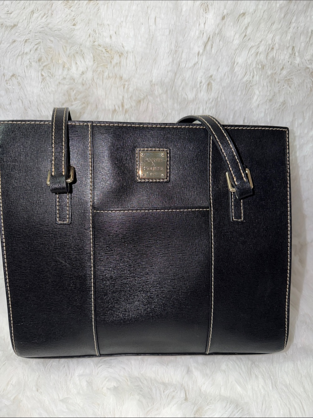 Dooney & Bourke Black Leather Top-Handle Tote with Contrast Stitching
